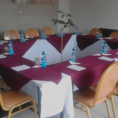 Bison Hotel Nakuru Eksteriør bilde